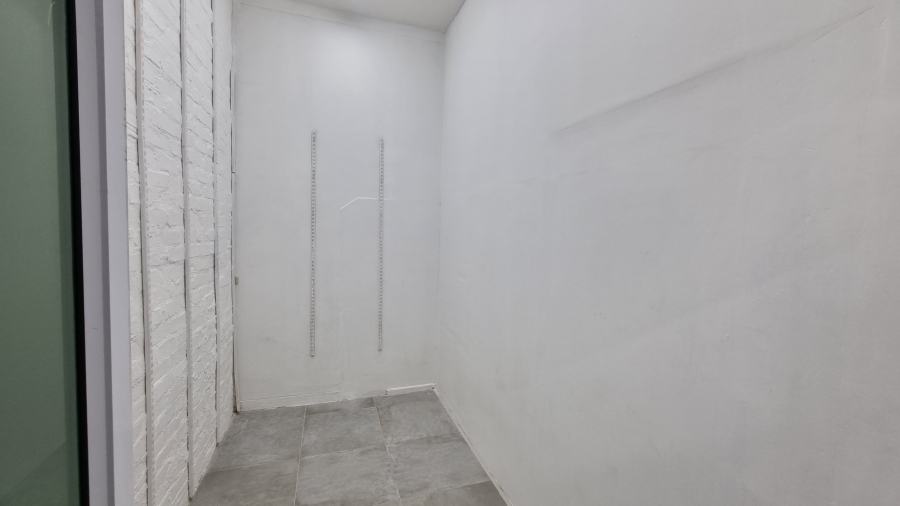 Commercial Property for Sale in Woodstock Western Cape